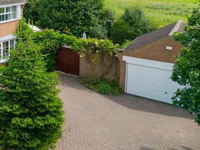 drive-way-3-kireth-ai